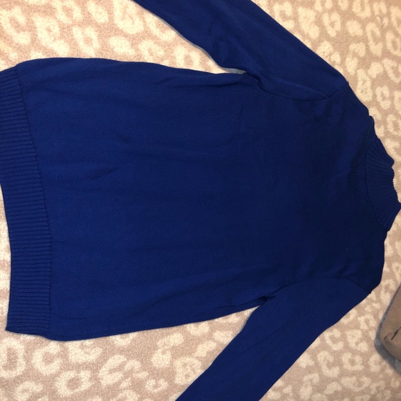 Blue pullover - Picture 3 of 3